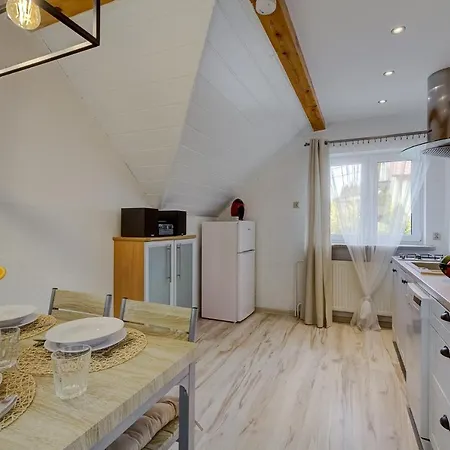 Goscinne Mena Muszyna