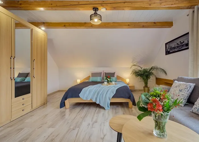 Goscinne Mena * Muszyna